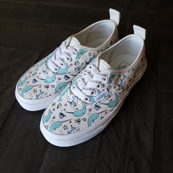 *SOLD* NWOT VANS Slip Ons - Picture 3 of 5